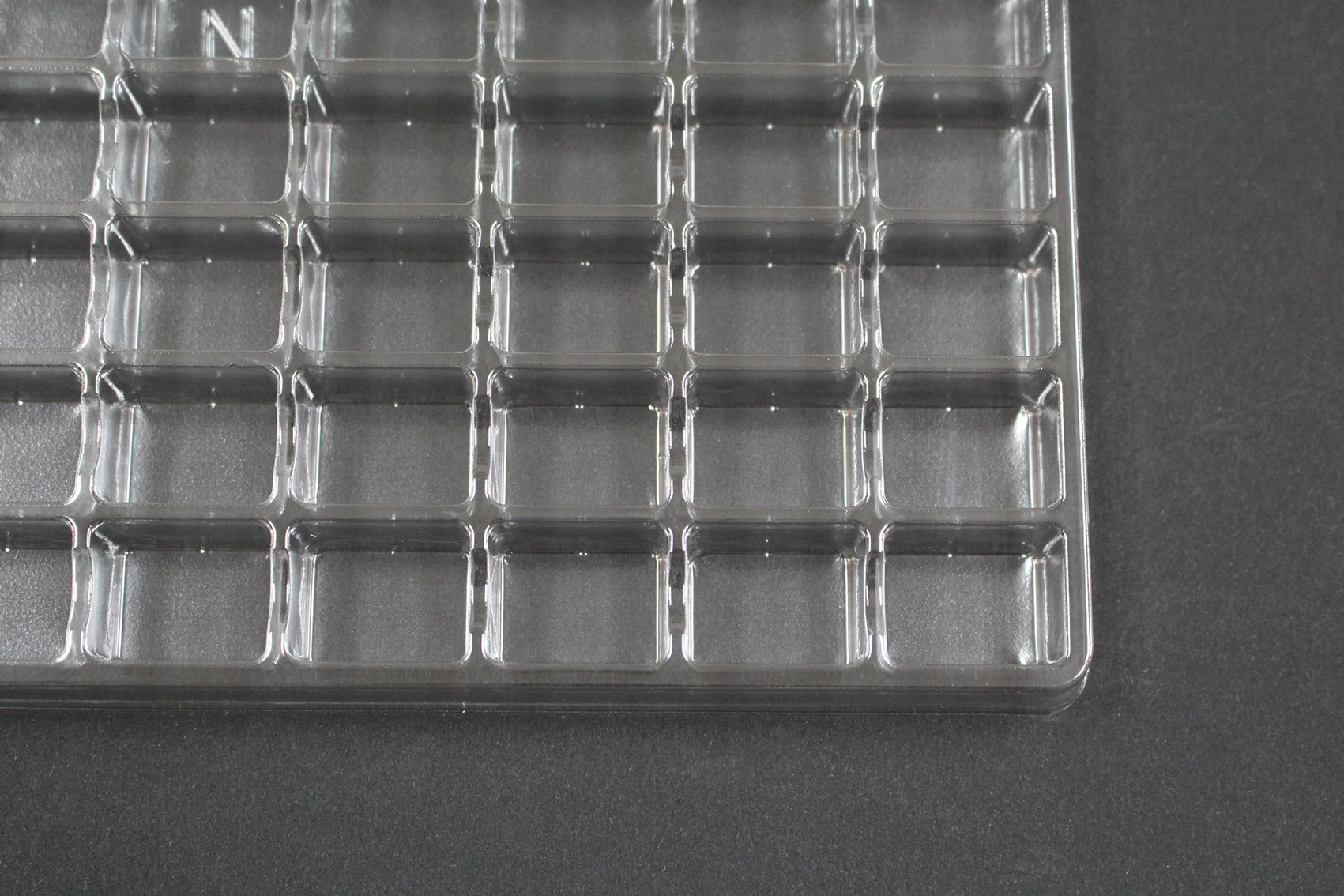 OTK-022 （Y-100） 50枚入り | 工業用・仕切りトレー、フィルム