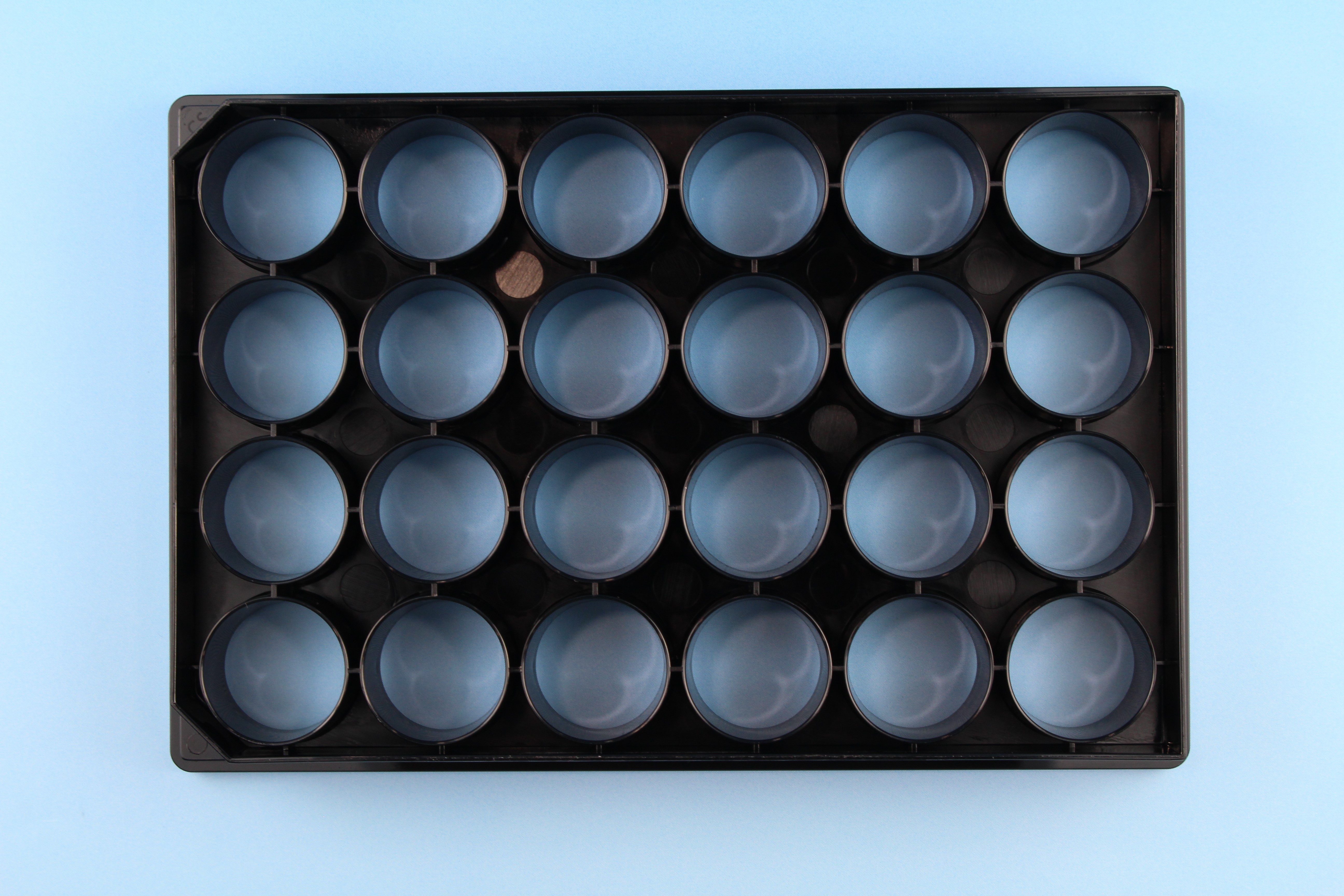 底なしマイクロプレート 24well 5枚入り | 工業用・仕切りトレー